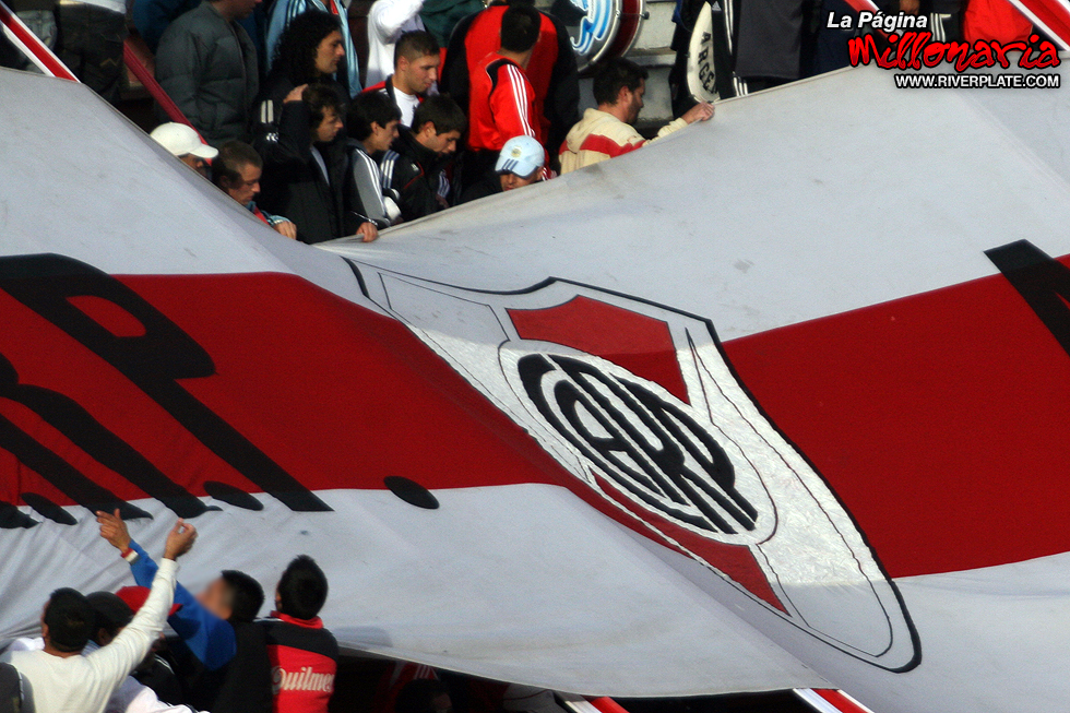 Huracan vs River Plate (CL 2009) 21