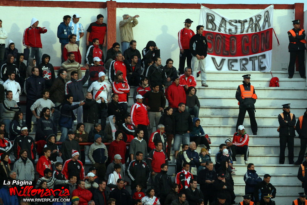 Huracan vs River Plate (CL 2009) 25