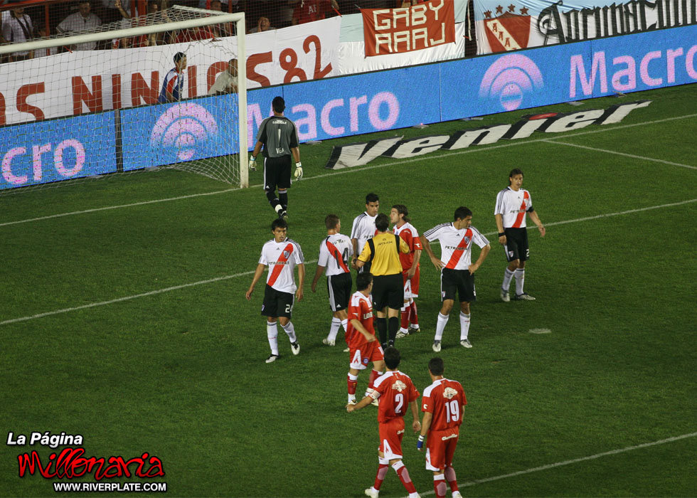 Argentinos Jrs vs River Plate (AP 2009) 19