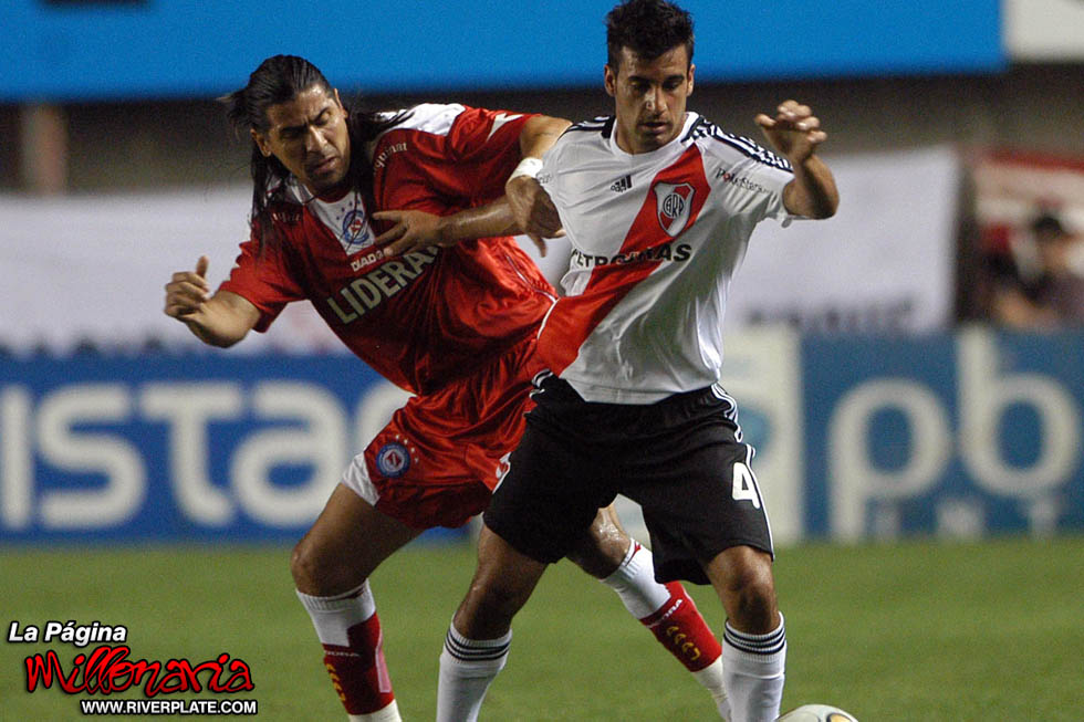 Argentinos Jrs vs River Plate (AP 2009) 6