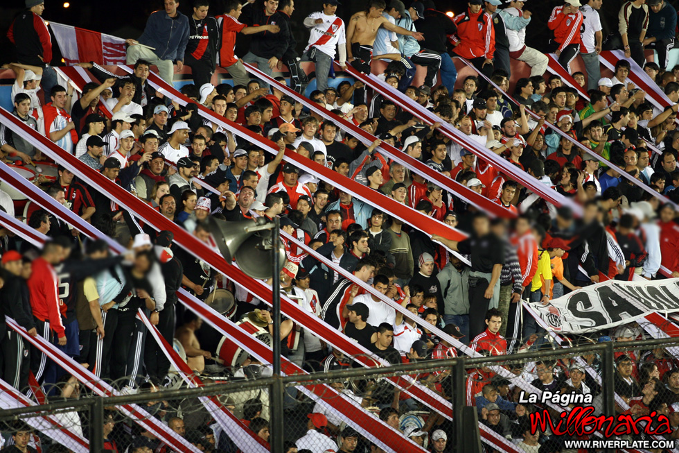 Arsenal vs River Plate (AP 2009) 12