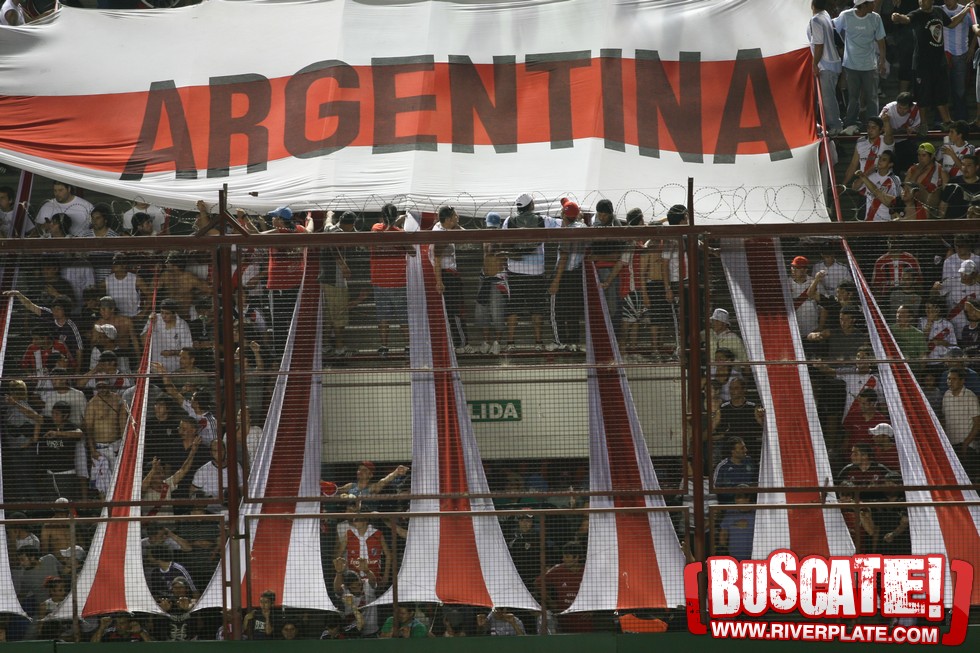 Argentinos Jrs. vs River Plate - Popular & Platea 9