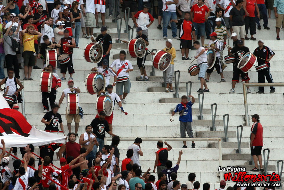 Estudiantes vs River Plate (AP 2008) 11
