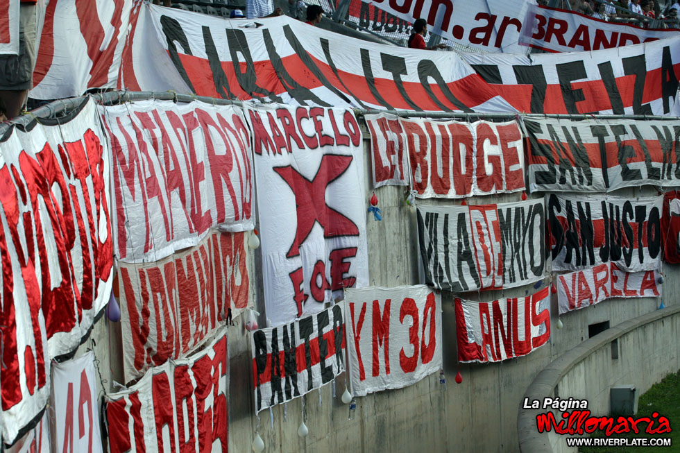 Estudiantes vs River Plate (AP 2008) 45