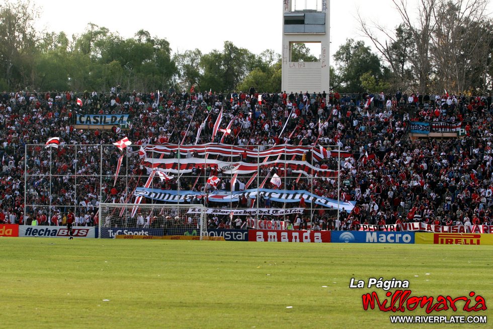 Godoy Cruz vs River Plate (CL 2009) 47