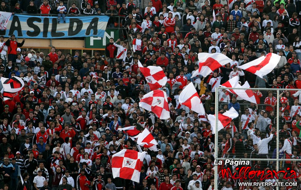 Godoy Cruz vs River Plate (CL 2009) 52