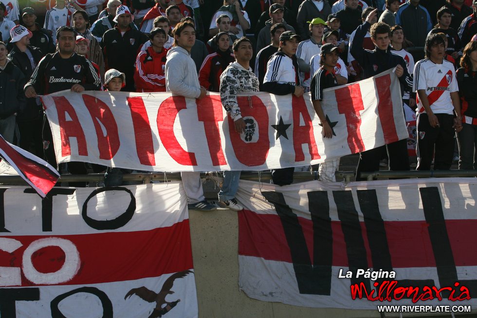 Godoy Cruz vs River Plate (CL 2009) 58