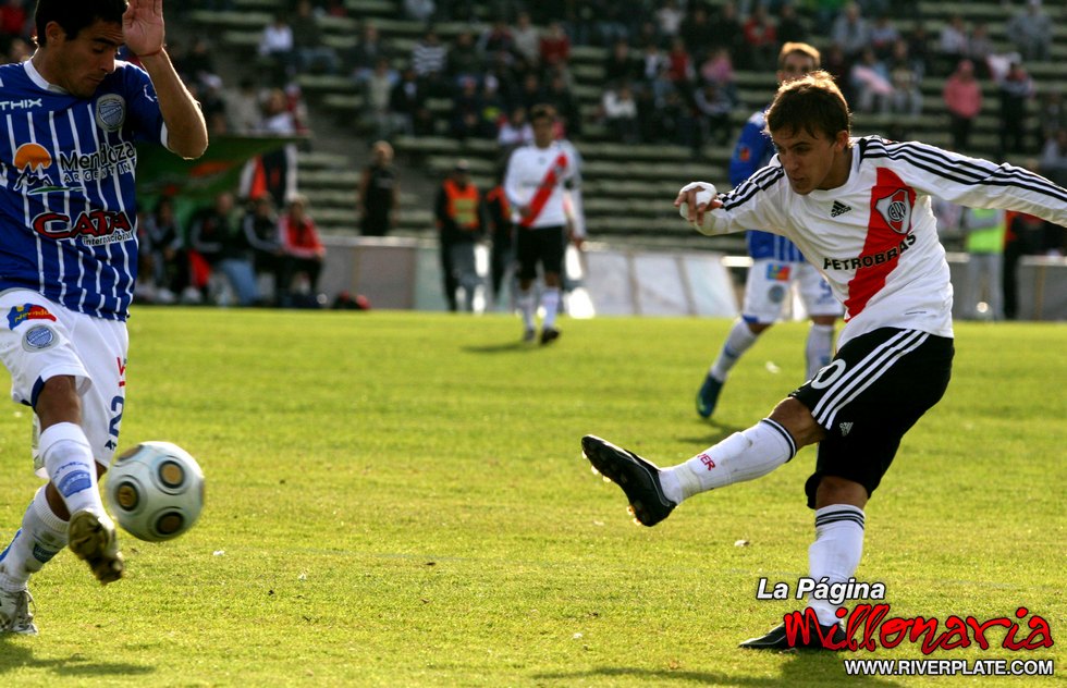 Godoy Cruz vs River Plate (CL 2009) 6