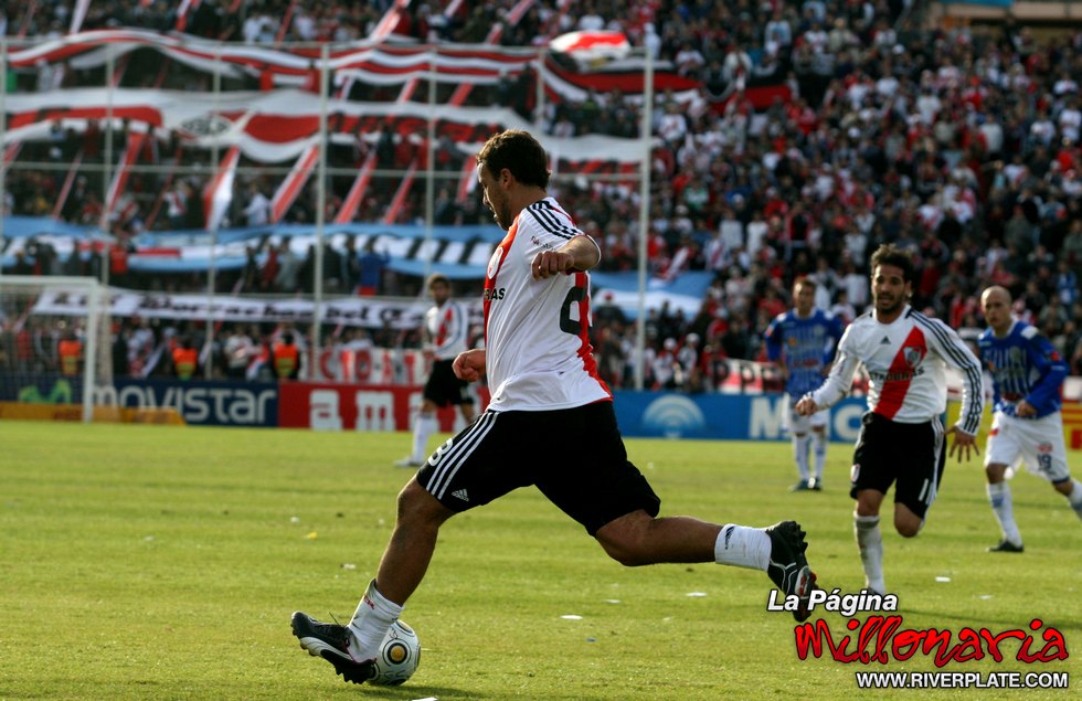 Godoy Cruz vs River Plate (CL 2009) 10