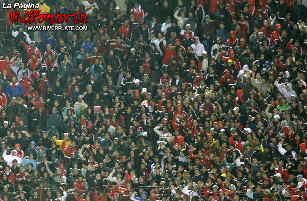 Lanús vs River Plate (SUD 2009) 13