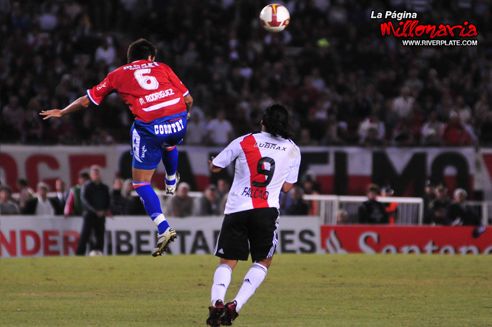 River Plate vs Nacional (URU) (LIB 2009) 18