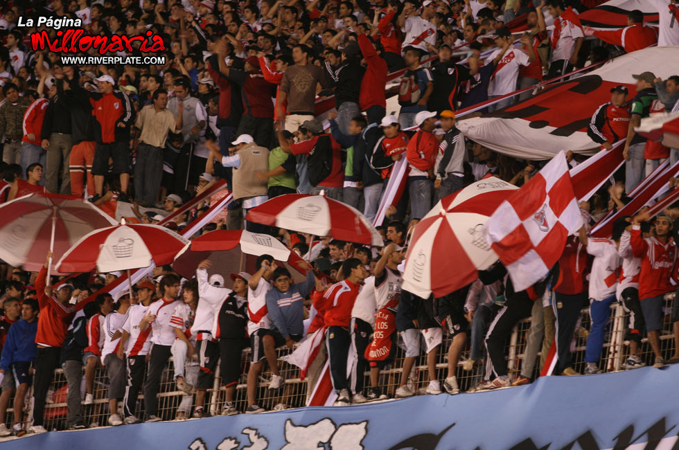 River Plate vs Nacional (URU) (LIB 2009) 26