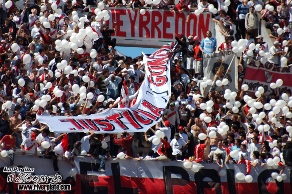 River Plate vs Boca Juniors (AP 2007) 42