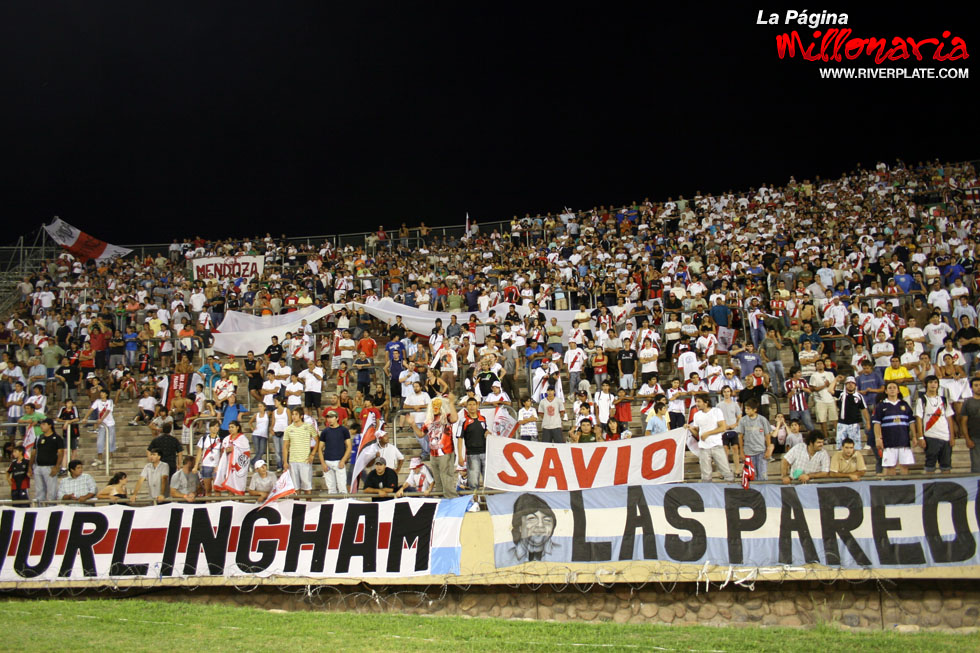 River Plate vs Independiente (Mendoza 2009) 26