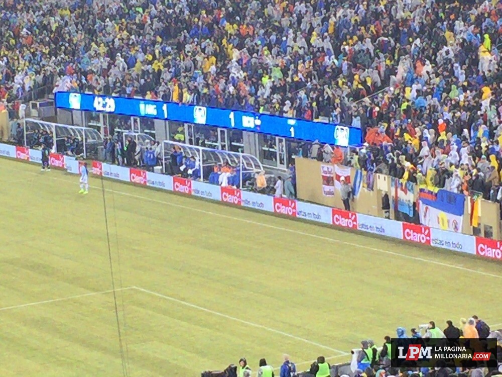 La filial New York alentó a la Selección frente a Ecuador