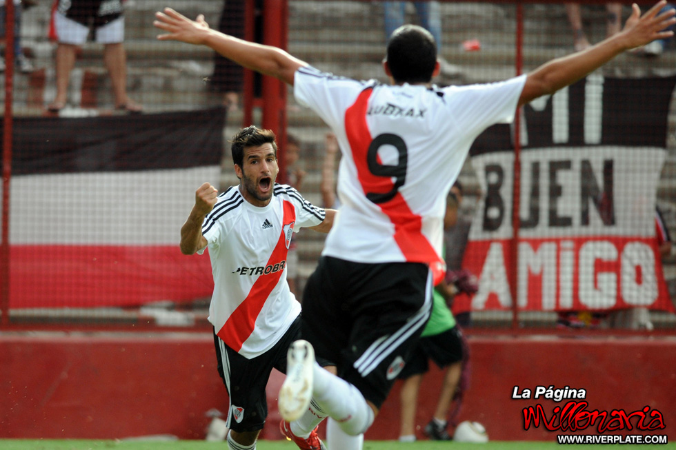 Chacarita Juniors vs River Plate (CL 2010) 13