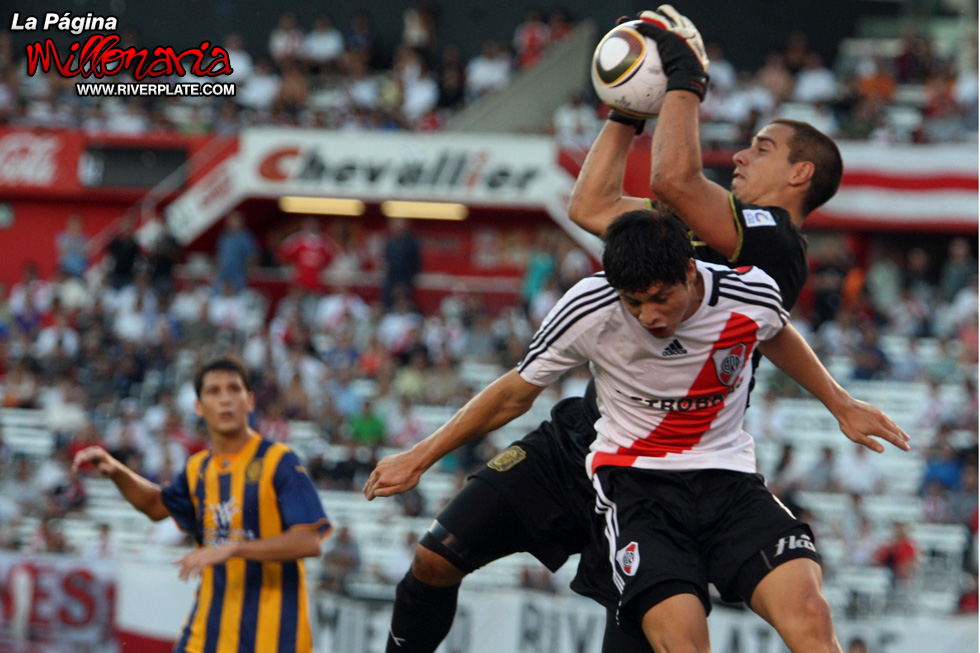 River Plate vs Rosario Central (CL 2010) 14