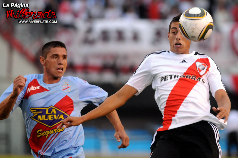River Plate vs Arsenal (CL 2010) 12