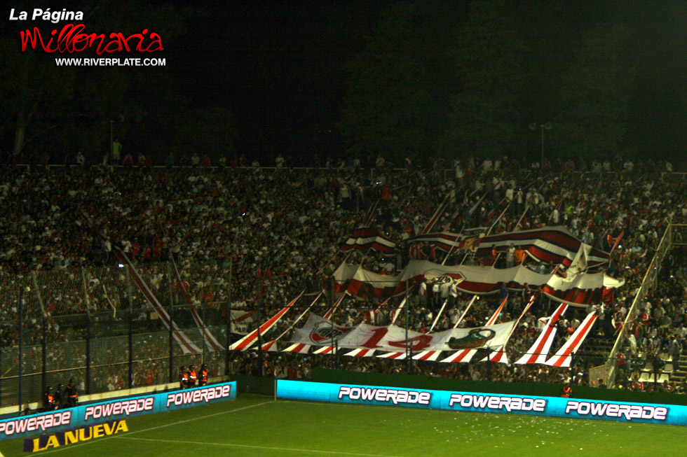 Gimnasia LP vs River Plate (CL 2010) 2