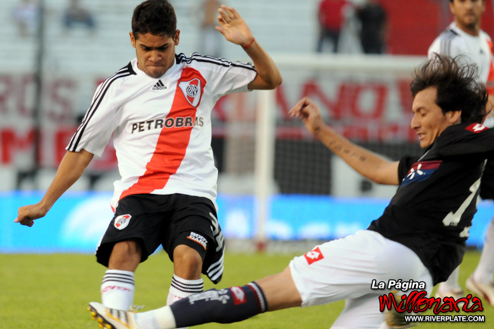 River Plate vs San Lorenzo (CL 2010) 23