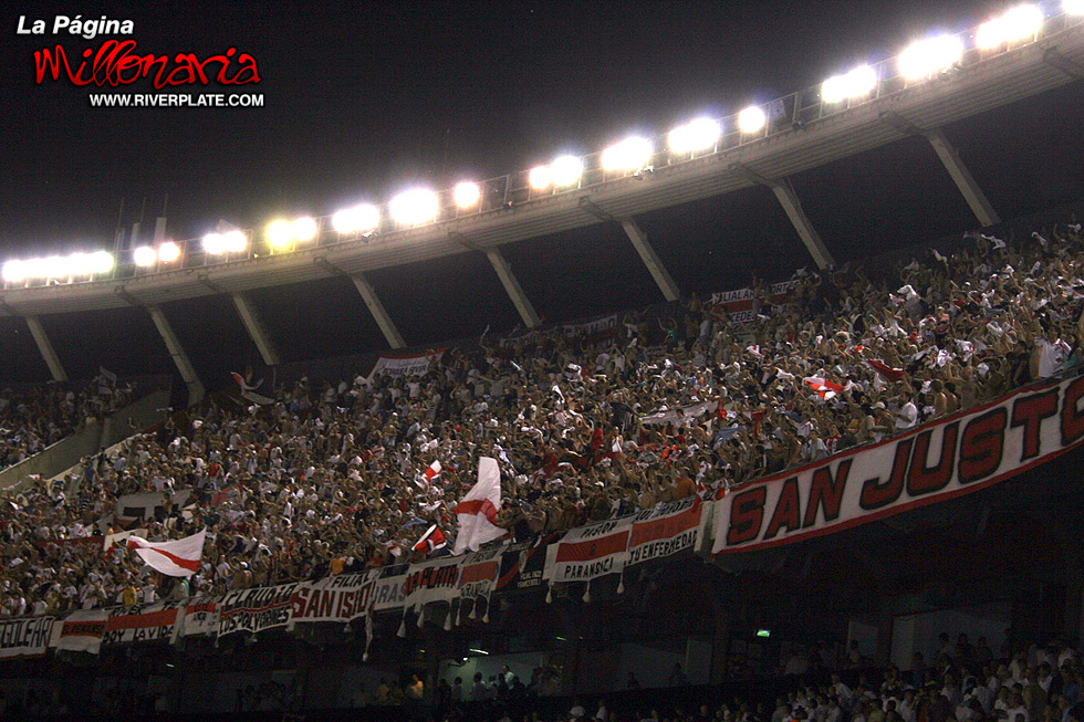 River Plate vs San Lorenzo (CL 2010) 25