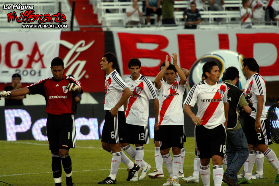 River Plate vs San Lorenzo (CL 2010) 27