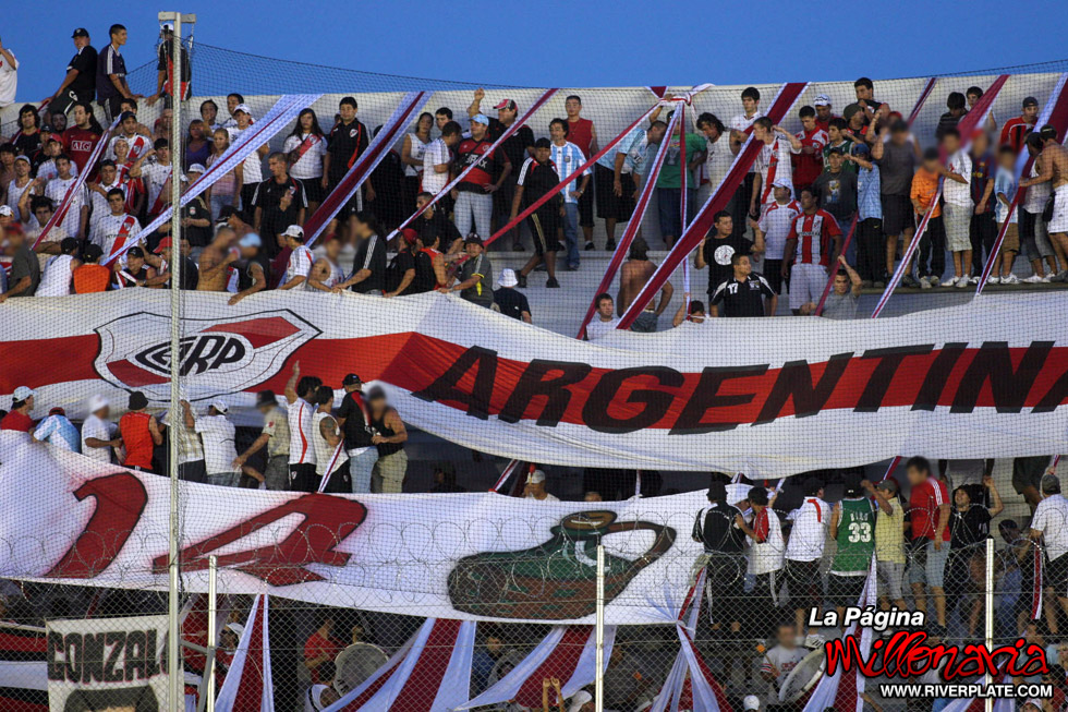 Independiente vs River Plate (CL 2010) 8