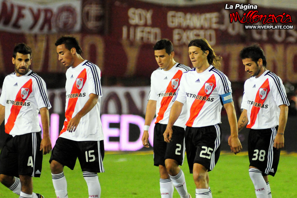 Lanus vs River Plate (CL 2010) 3