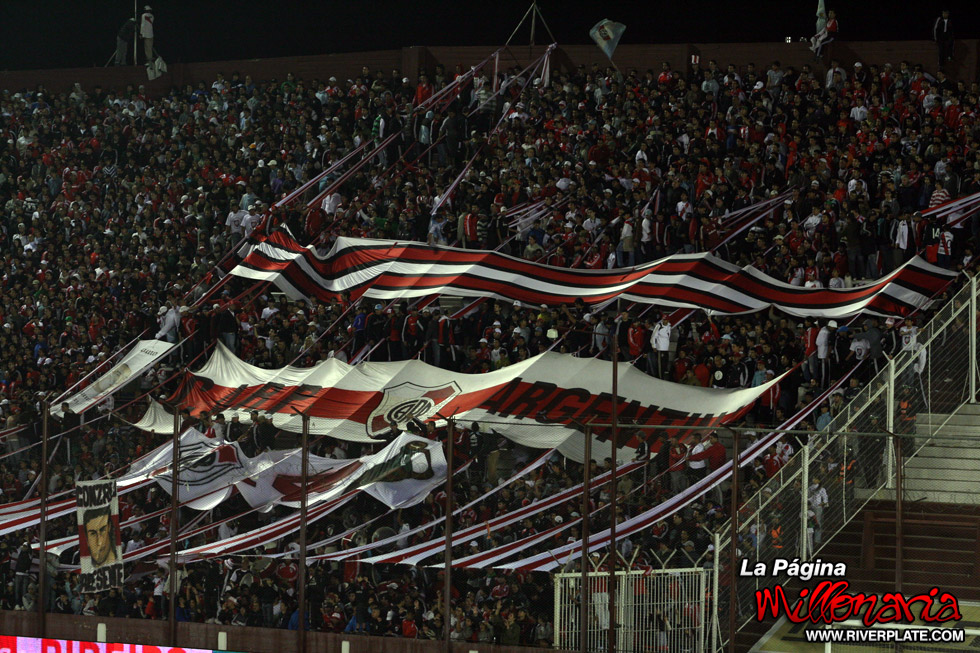 Lanus vs River Plate (CL 2010) 7
