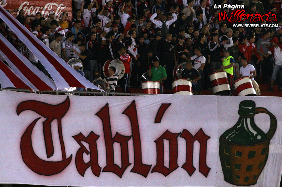 River Plate vs Newell's Old Boys (CL 2010) 9