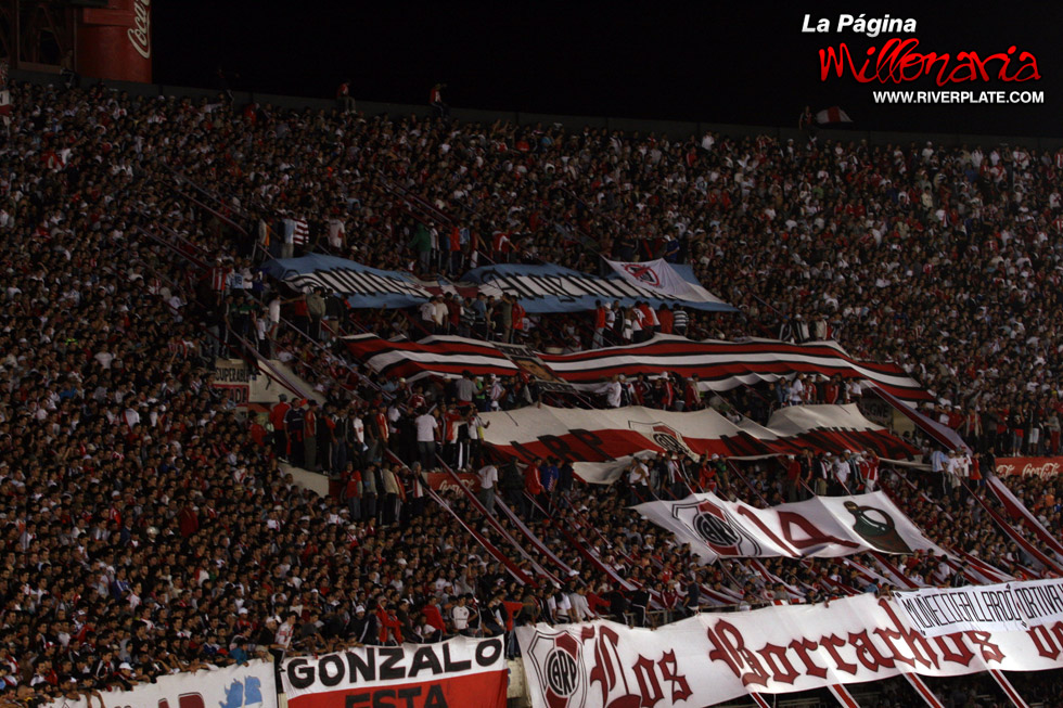 River Plate vs Godoy Cruz (CL 2010) 2
