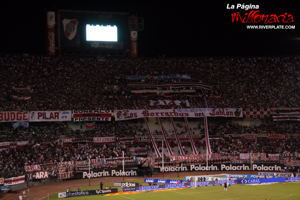 River Plate vs Godoy Cruz (CL 2010) 1