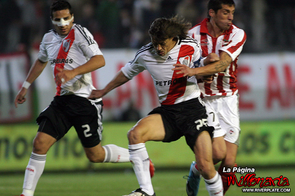 Estudiantes LP vs River Plate (CL 2010) 7