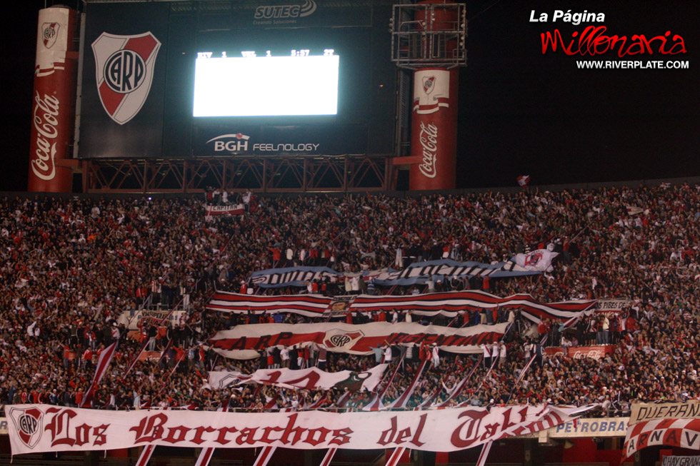 River Plate vs Velez Sarsfield (CL 2010) 5