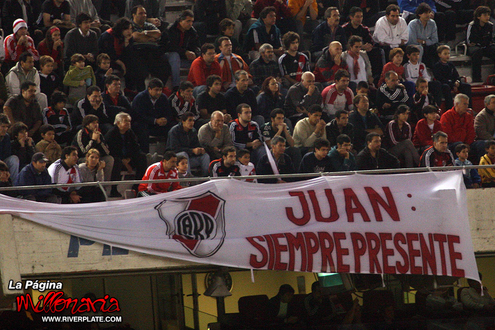 River Plate vs Velez Sarsfield (CL 2010) 10