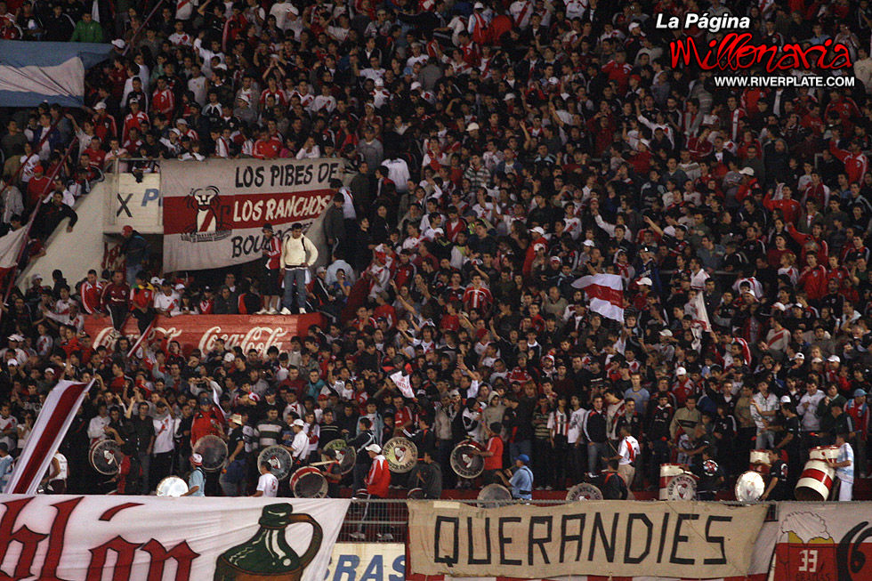 River Plate vs Velez Sarsfield (CL 2010) 16