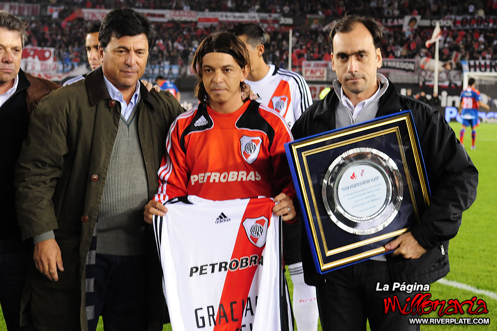 River Plate vs Tigre (CL 2010) 2