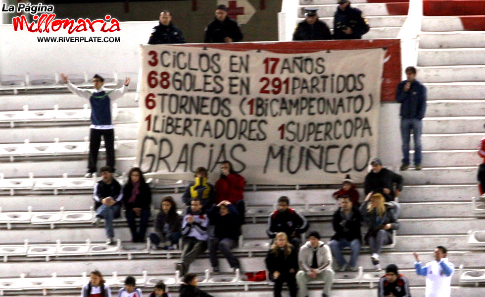 River Plate vs Tigre (CL 2010) 6