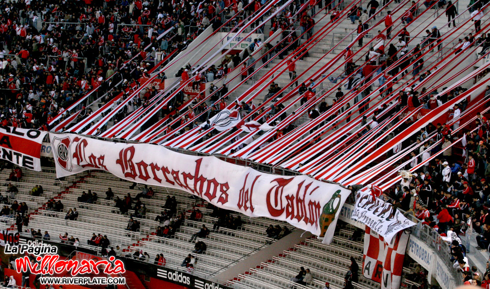 River Plate vs Tigre (CL 2010) 16