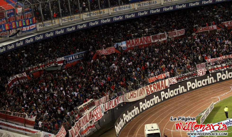 River Plate vs Tigre (CL 2010) 21
