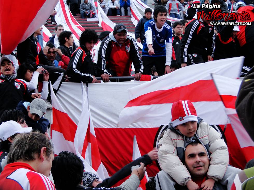 River Plate vs Juventud Antoniana (Salta 2010) 7