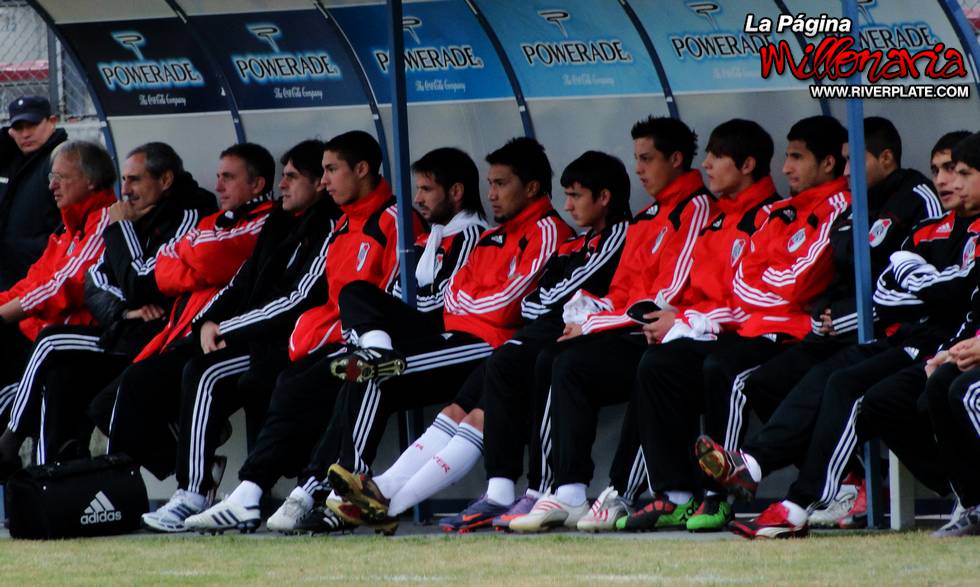 River Plate vs Juventud Antoniana (Salta 2010) 19