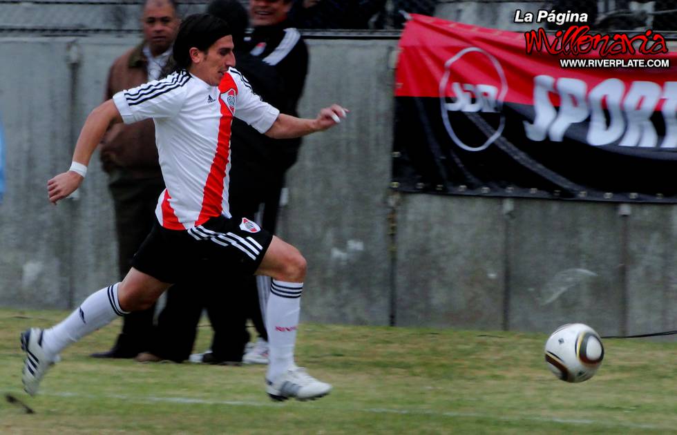 River Plate vs Juventud Antoniana (Salta 2010) 21