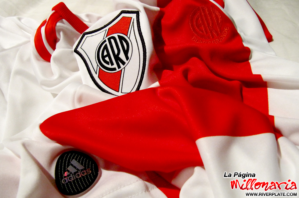 Nueva Camiseta River Plate 2010/2011 5