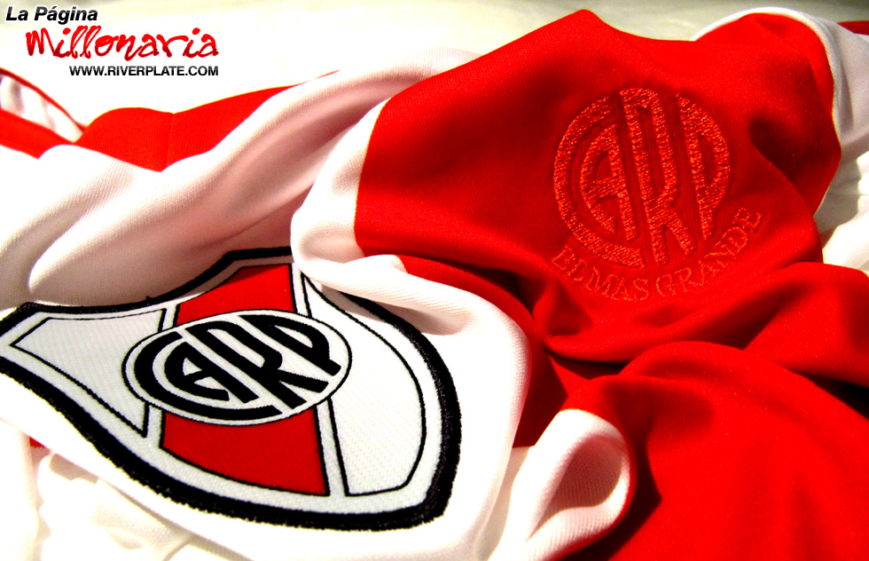 Nueva Camiseta River Plate 2010/2011 8