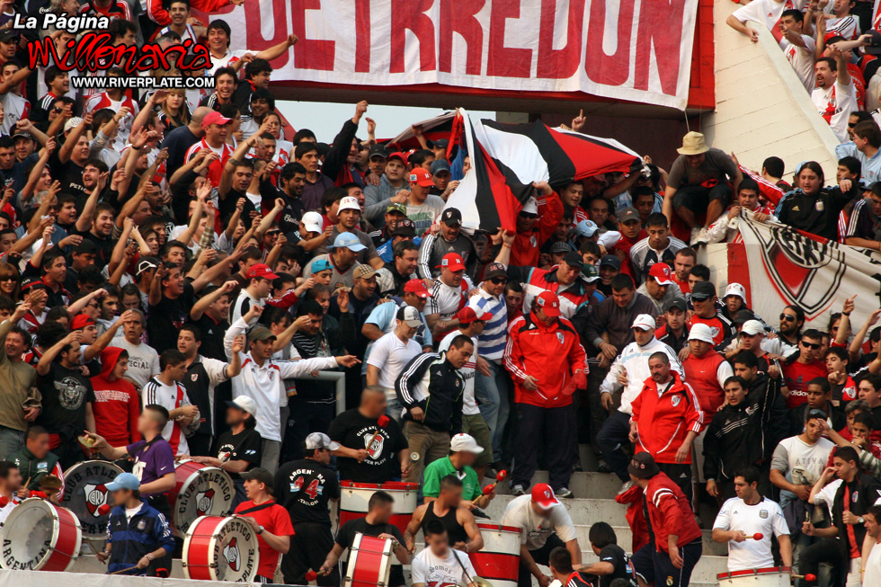 River Plate vs Independiente 13