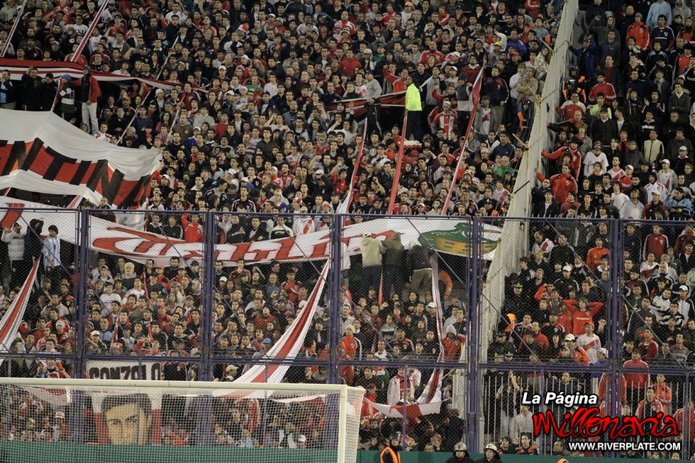 Velez Sarsfield vs River Plate 66