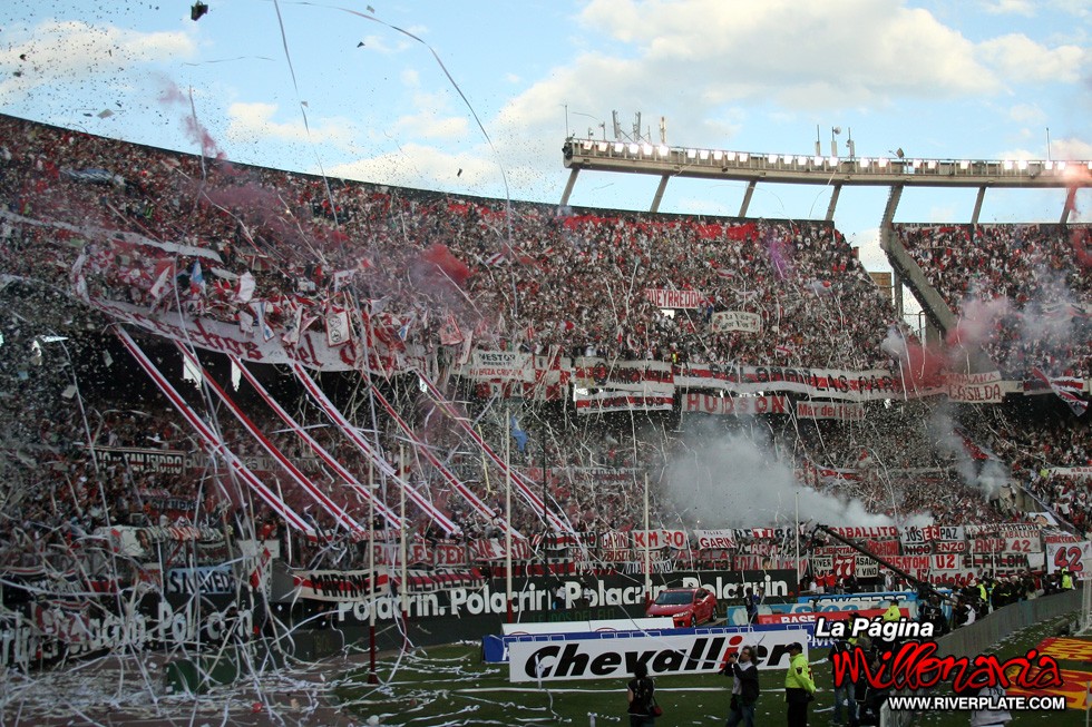 River Plate vs Boca Juniors (Hinchada) 24
