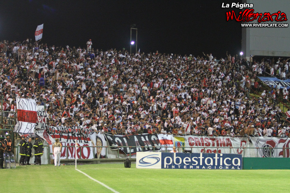 River Plate vs Boca Juniors (Hinchada y jugadores - Mar del Plata 2011 4
