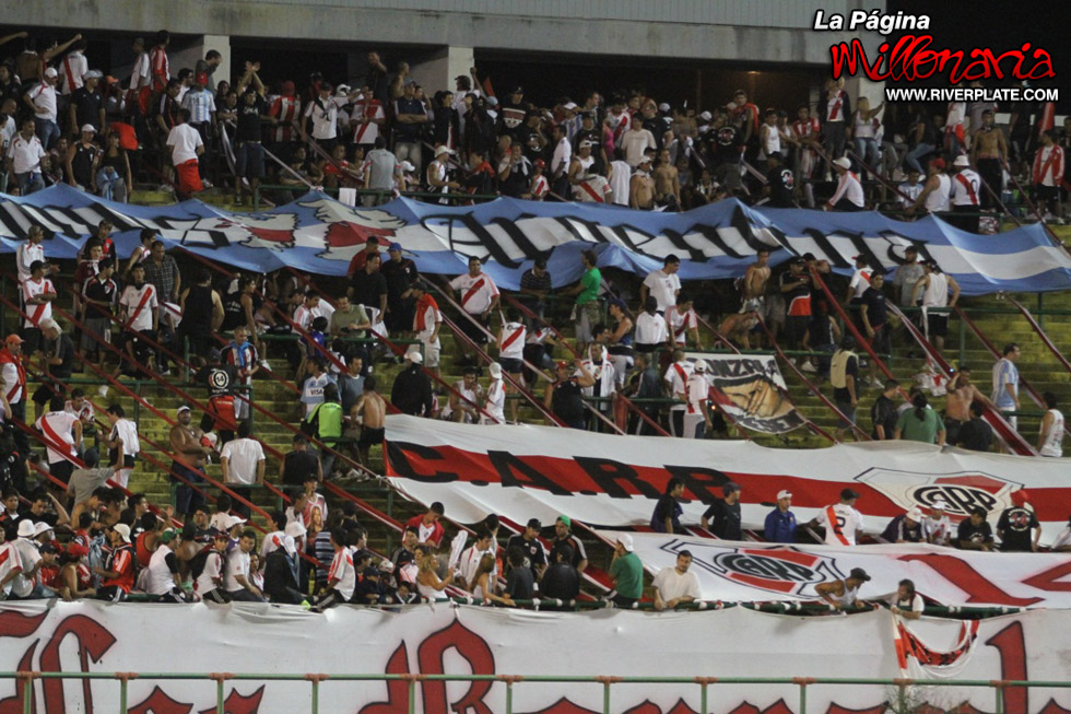 River Plate vs Boca Juniors (Hinchada y jugadores - Mar del Plata 2011 5